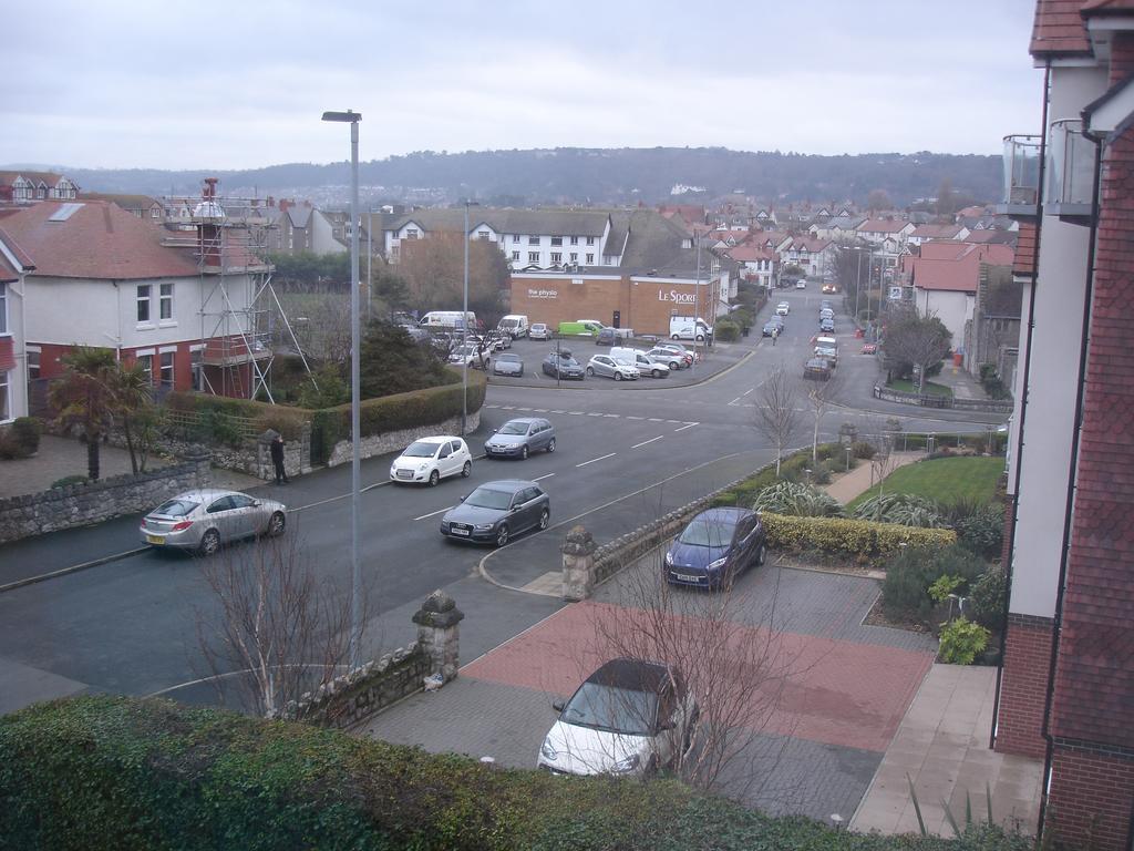 Beachmount Holiday Apartments Rhos-on-Sea Bagian luar foto