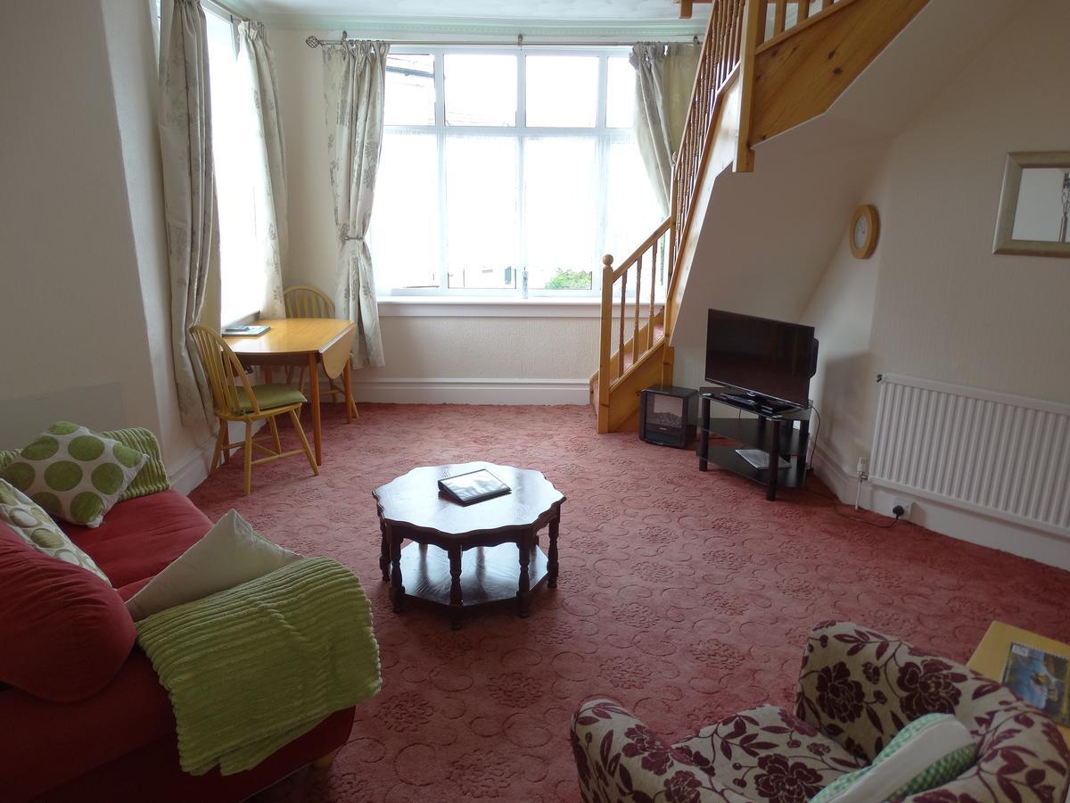 Beachmount Holiday Apartments Rhos-on-Sea Bagian luar foto